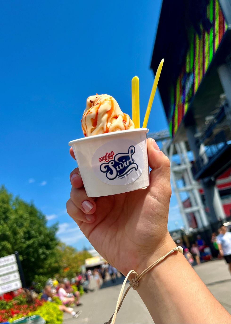 Peach Mango Spice Cream Crunch.