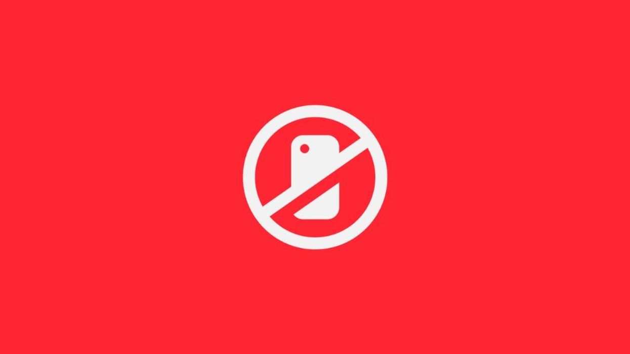 Photo of phone and content being blocked