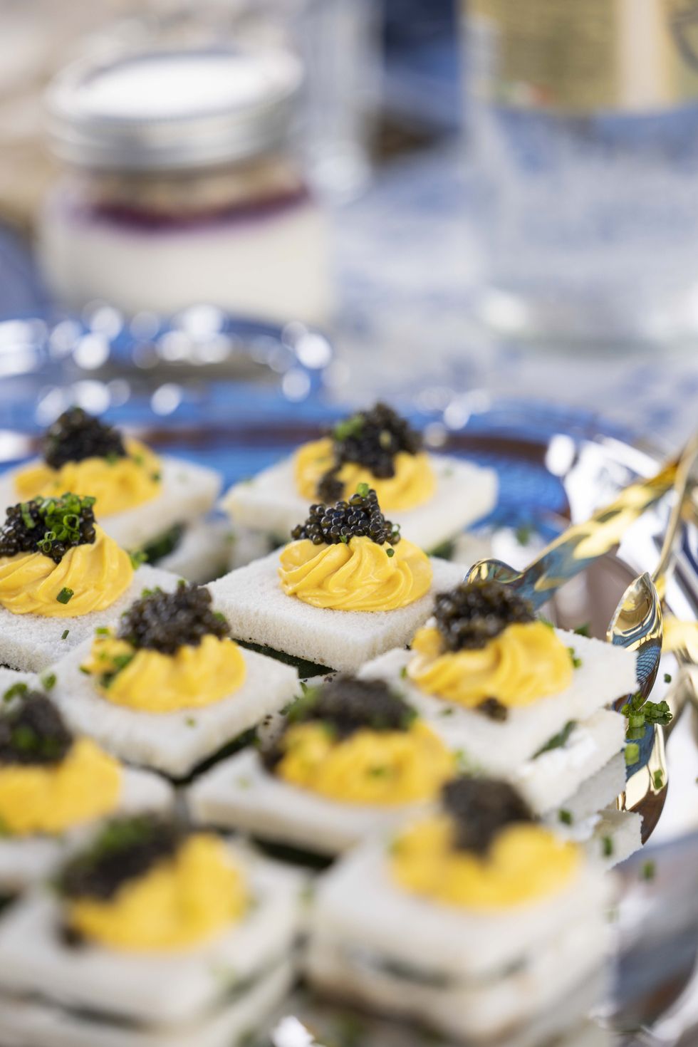 Picnic table at Avalon Lavender.