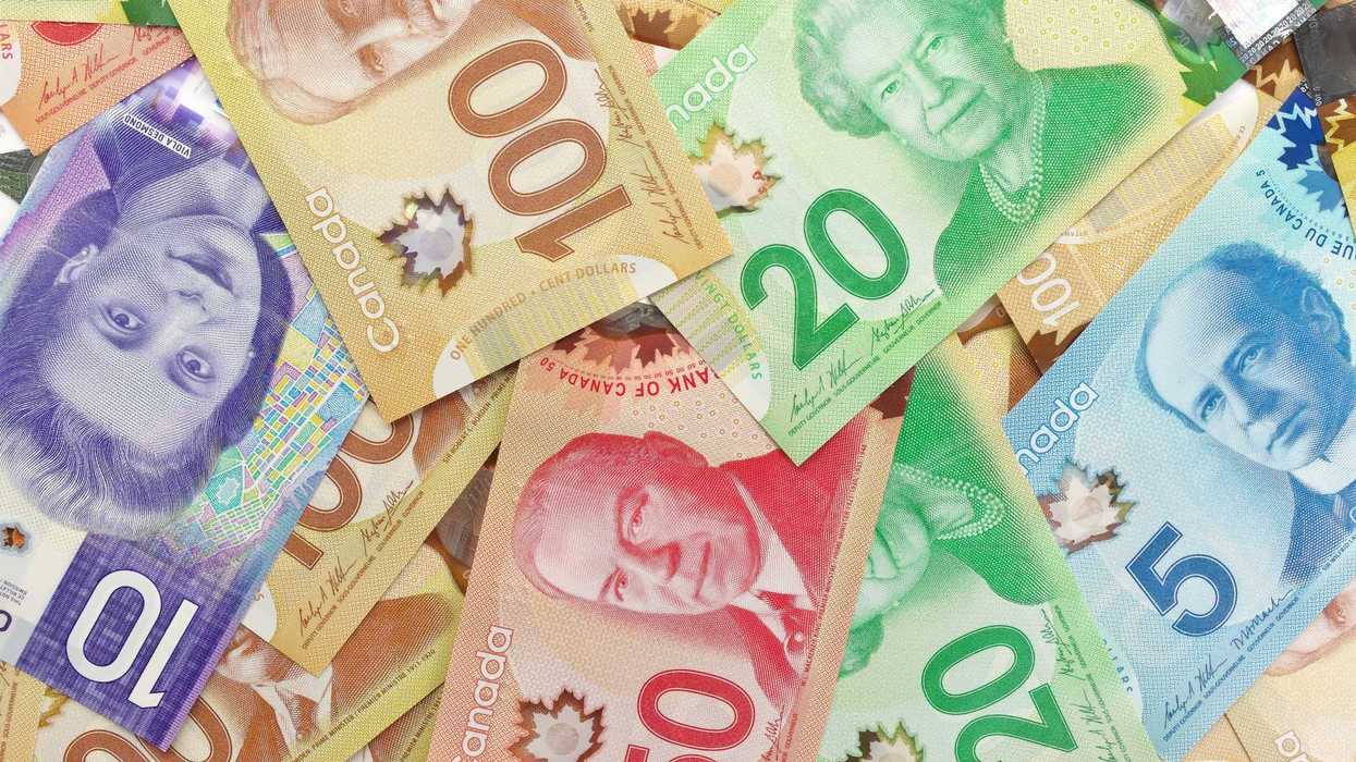 pile of canadian banknotes