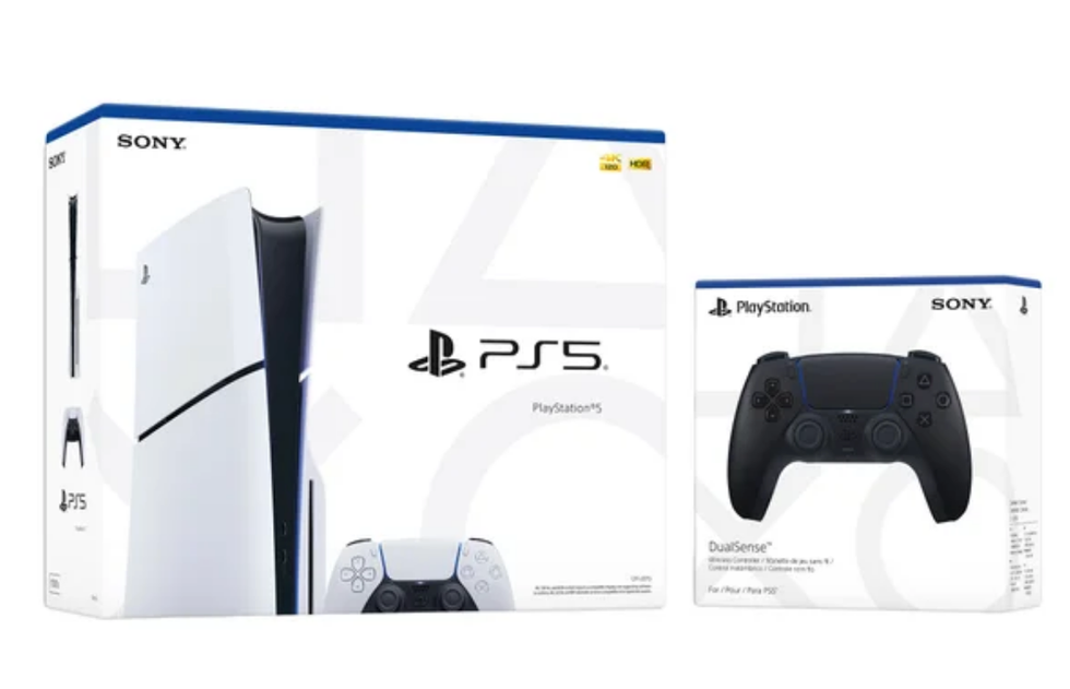 PlayStation 5 slim disc de Sony avec manette Noir minuit sans fil DualSense sur le site du Costco.
