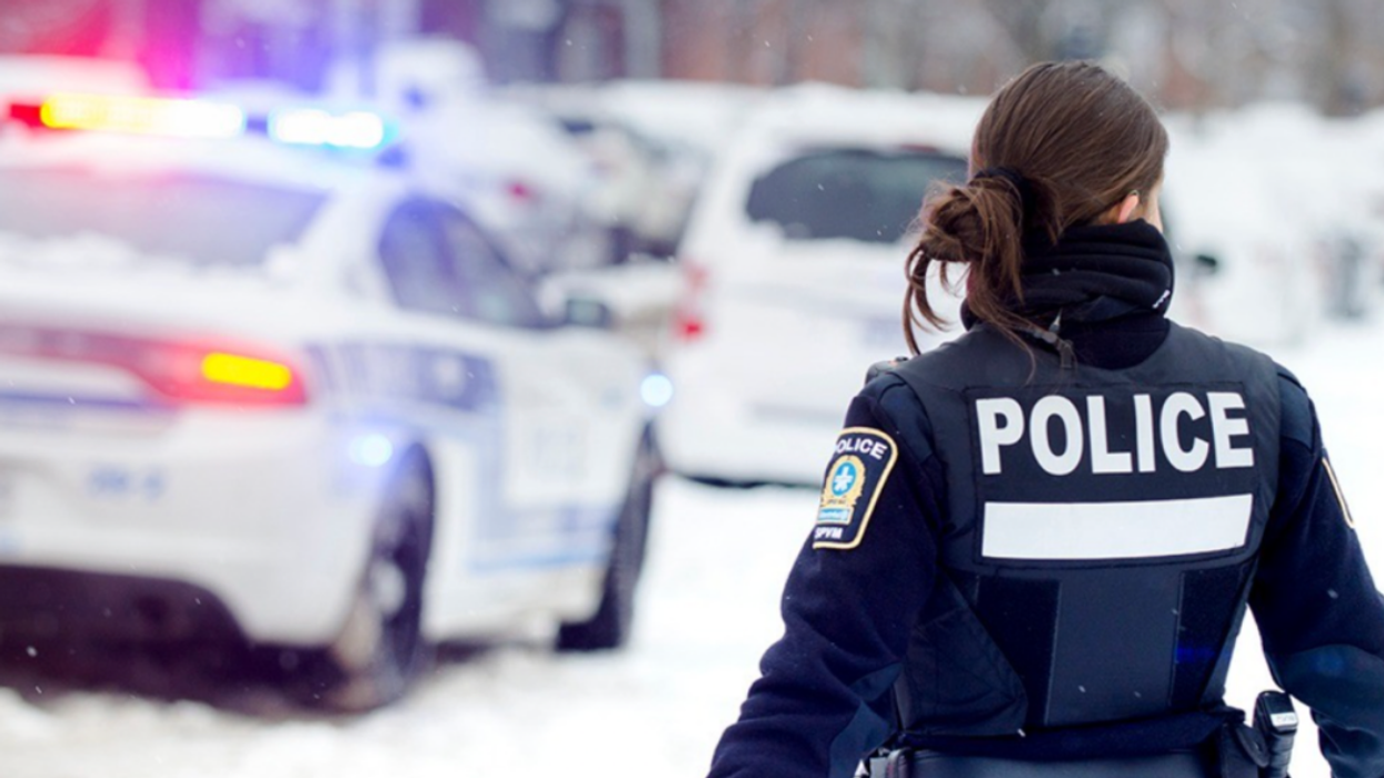 Policière de Montréal.