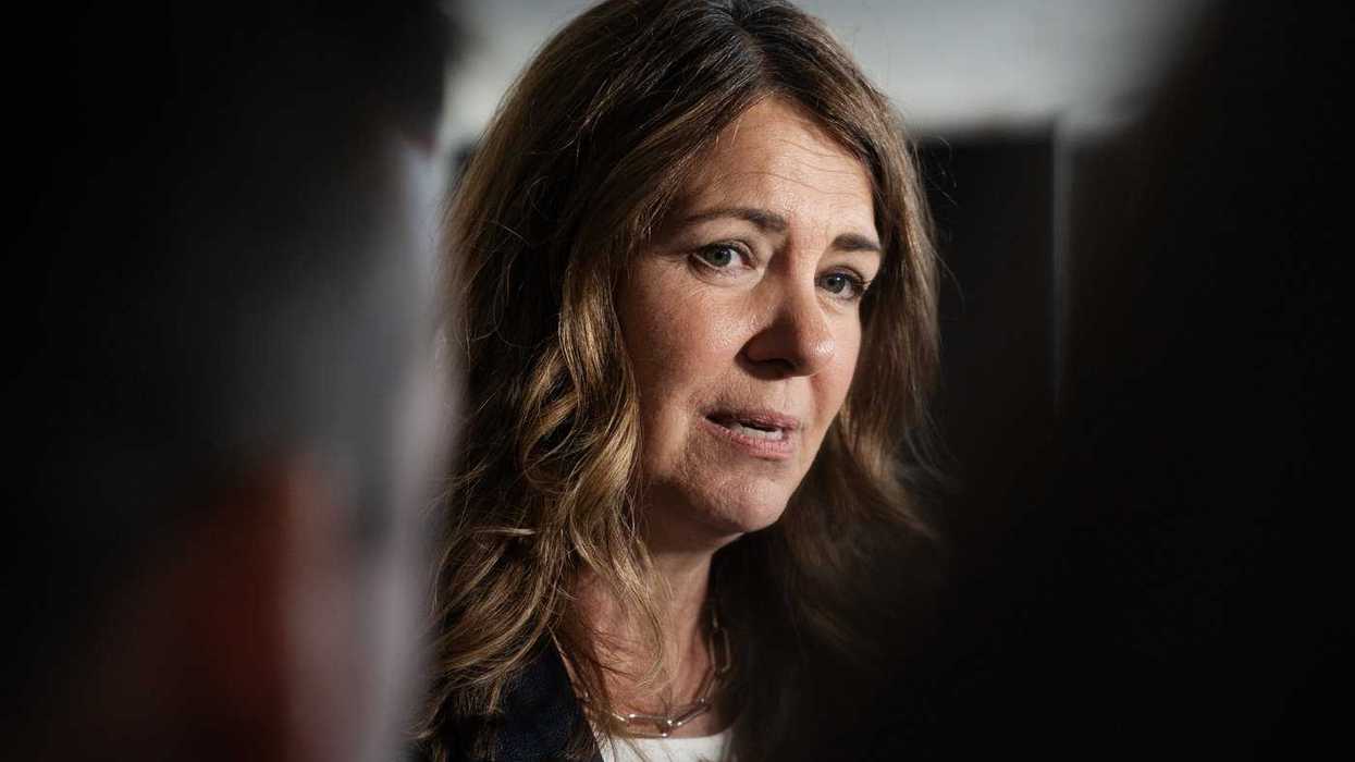 Premiers back urgent Canada-U.S. trade talks