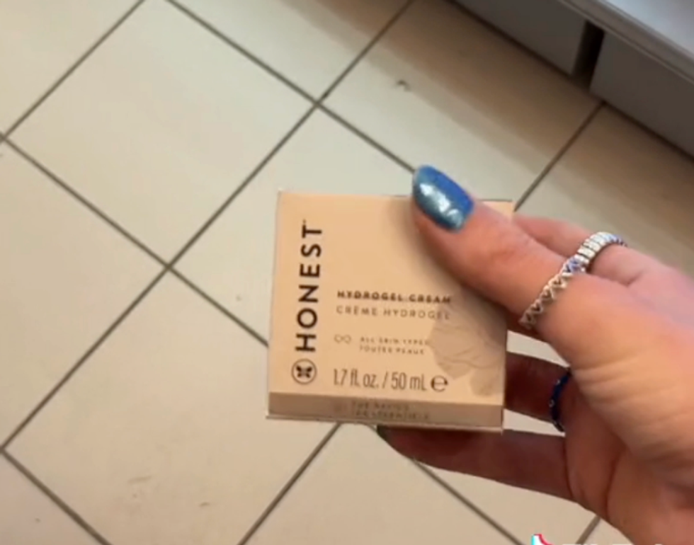 Produits de pharmacie.