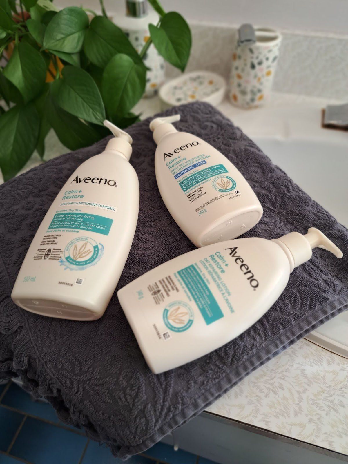 Produits pour le corps Aveeno\u00ae Calm + Restore\u00ae.