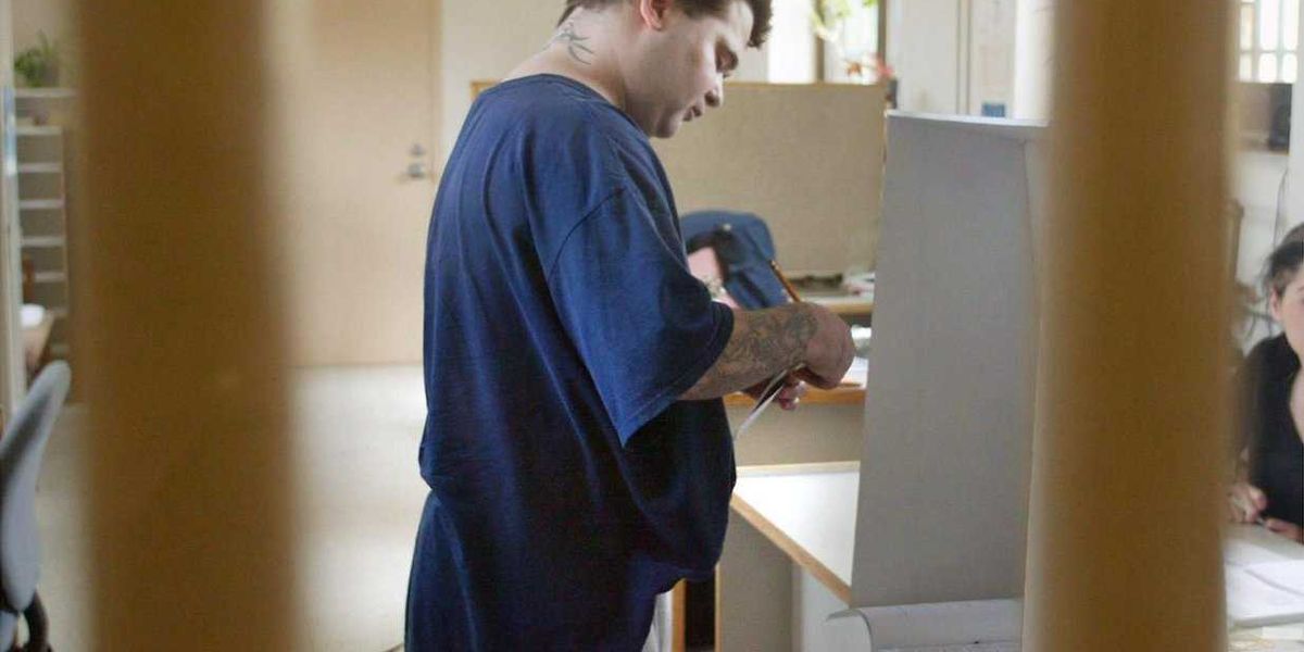 Proposed class action alleges Quebec and Canada are denying prisoners the right to vote Proposed class action alleges Quebec and Canada are denying prisoners the right to vote