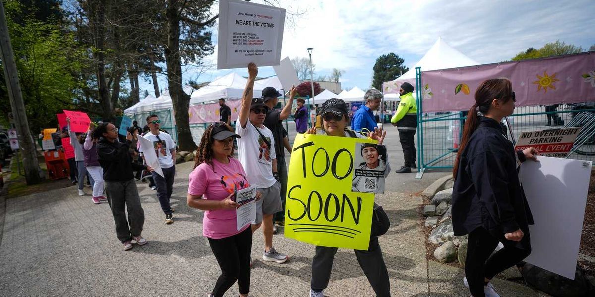 Protests outside Lapu Lapu event in Vancouver Protests outside Lapu Lapu event in Vancouver