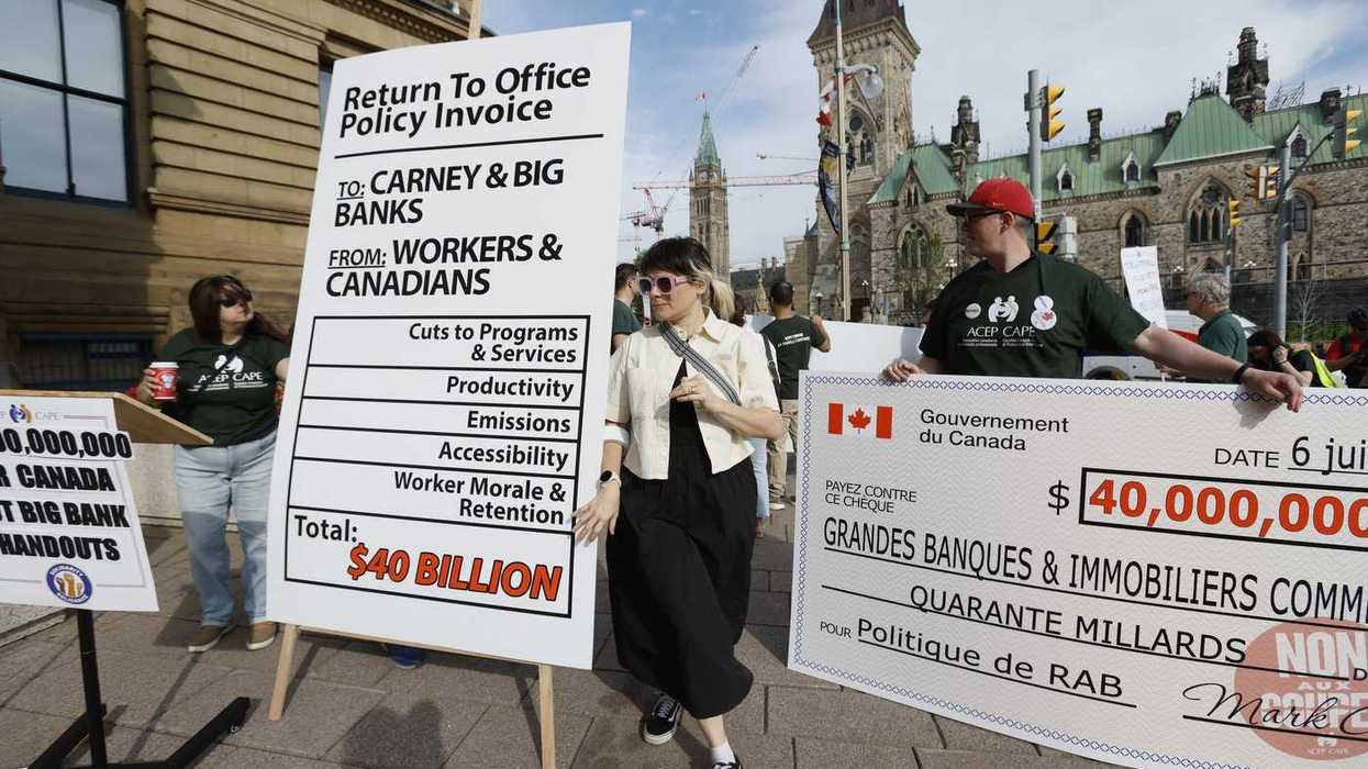 Public servants back in office four days a week