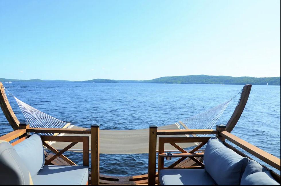 Quai hamac flottant.