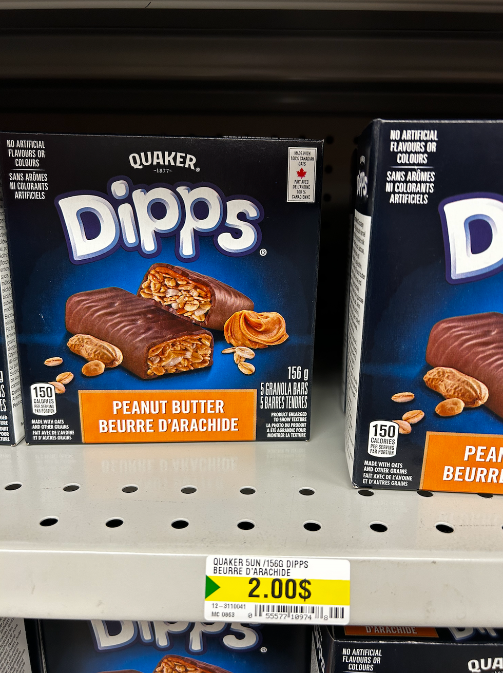 Quaker - Barres de c\u00e9r\u00e9ales Dipps en vente au Dollarama de Ch\u00e2teauguay.