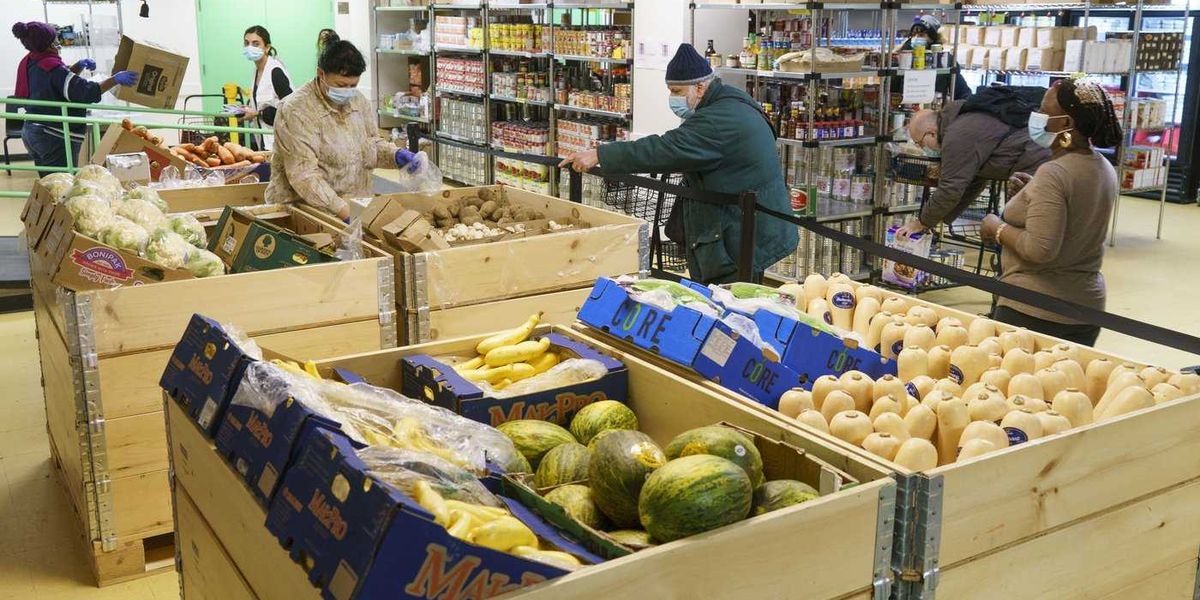 The number of people using food banks continues to rise in Quebec