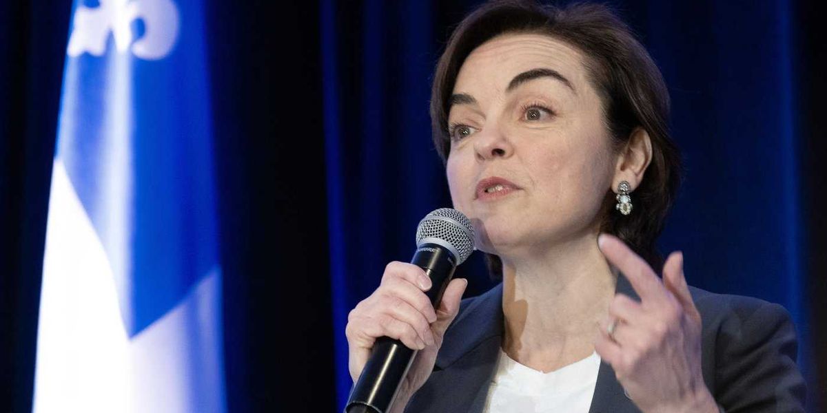 Quebec legislature resumes with new premier Quebec legislature resumes with new premier