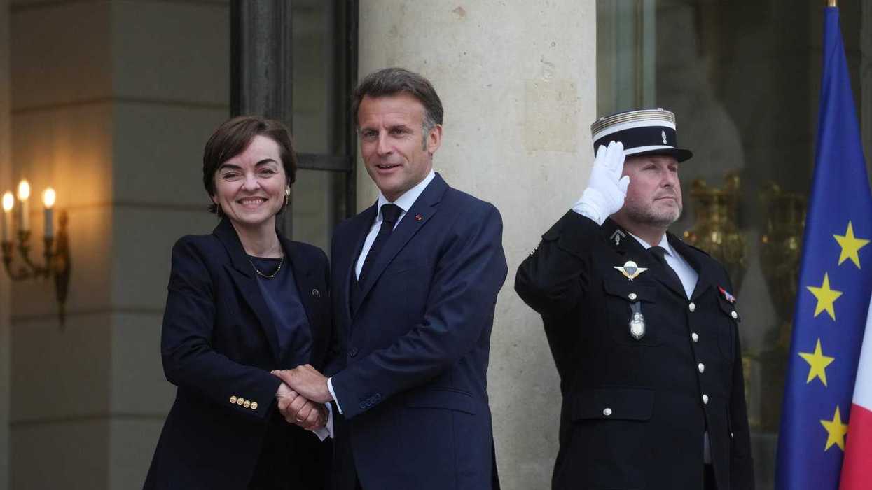 Quebec premier, French president meet in Paris