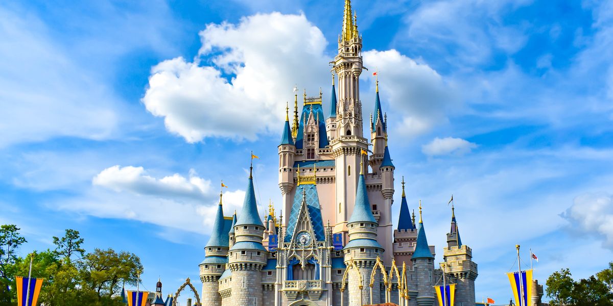 Rainbow Over Disney World Is Going Viral Right Now Narcity Rainbow Over Disney World Is Going Viral Right Now Narcity