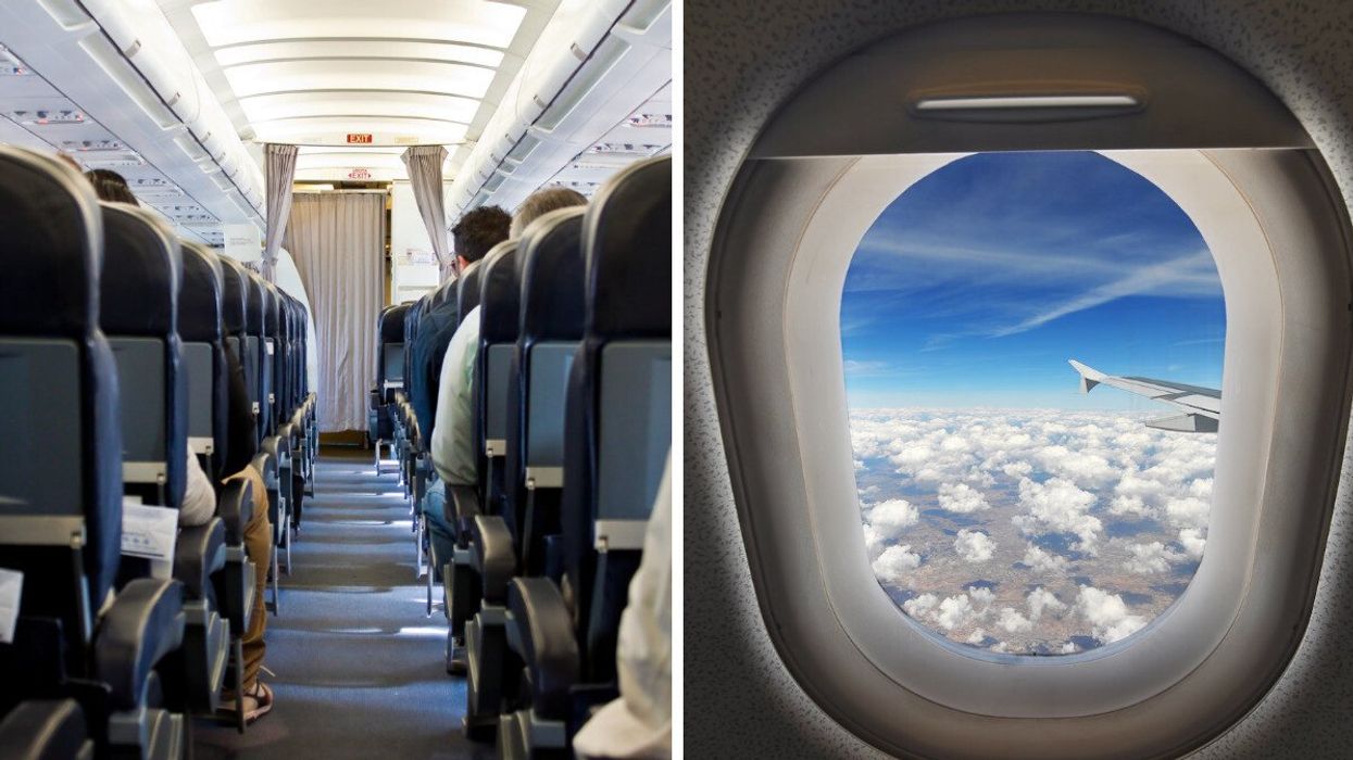 Rangée de bancs d'avion, vue de l'allée. Droite : Vue du ciel bleu et des nuages à travers un hublot.