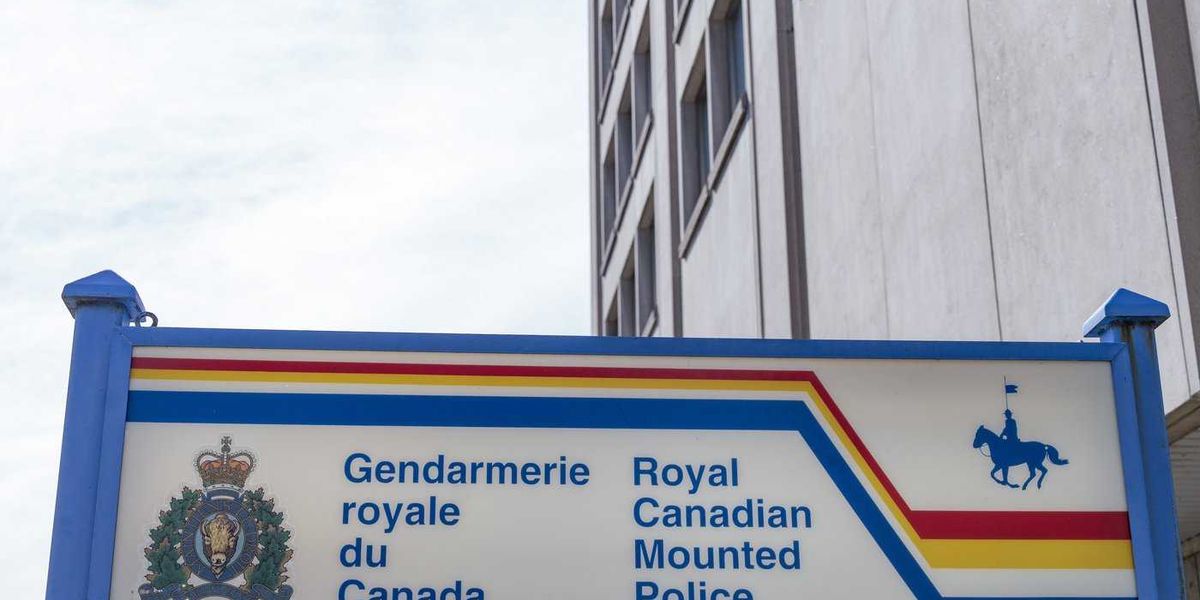Man charged with assaulting Quebec RCMP officer during anti-smuggling operation Man charged with assaulting Quebec RCMP officer during anti-smuggling operation
