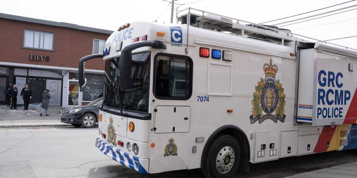 RCMP arrest two after raid at alleged migrant smuggling stash house in Montreal RCMP arrest two after raid at alleged migrant smuggling stash house in Montreal