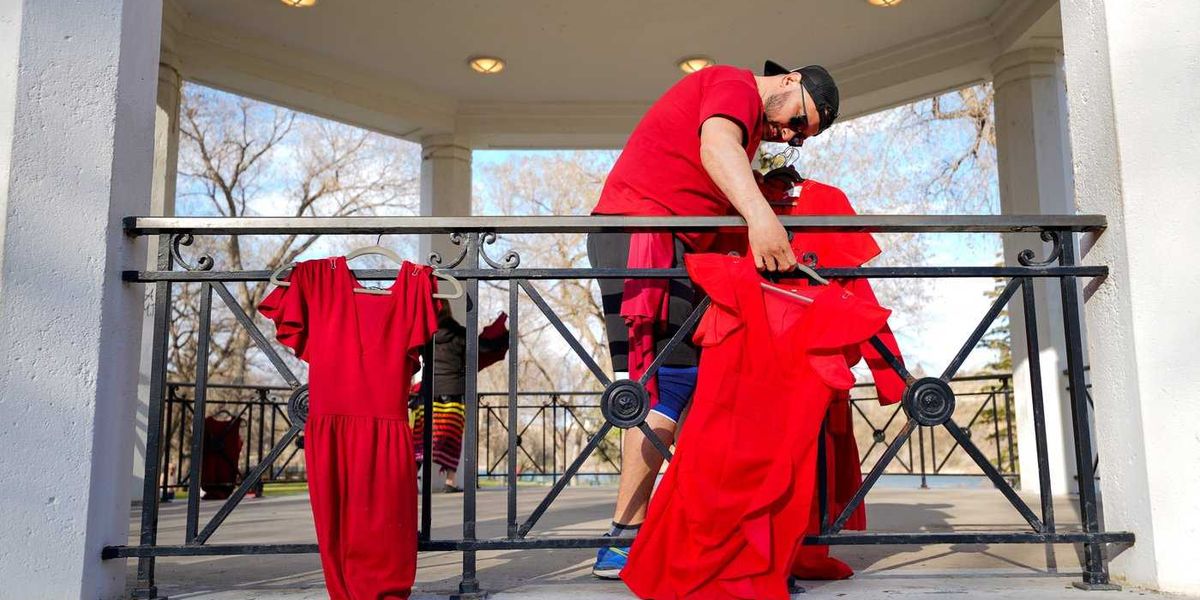 Red Dress Day vigil to be held on Parliament Hill Red Dress Day vigil to be held on Parliament Hill