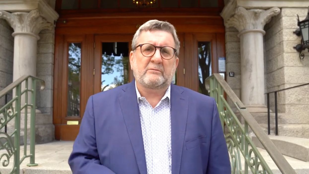 Régis Labeaume, le maire de Québec, porte plainte pour des menaces sur Facebook