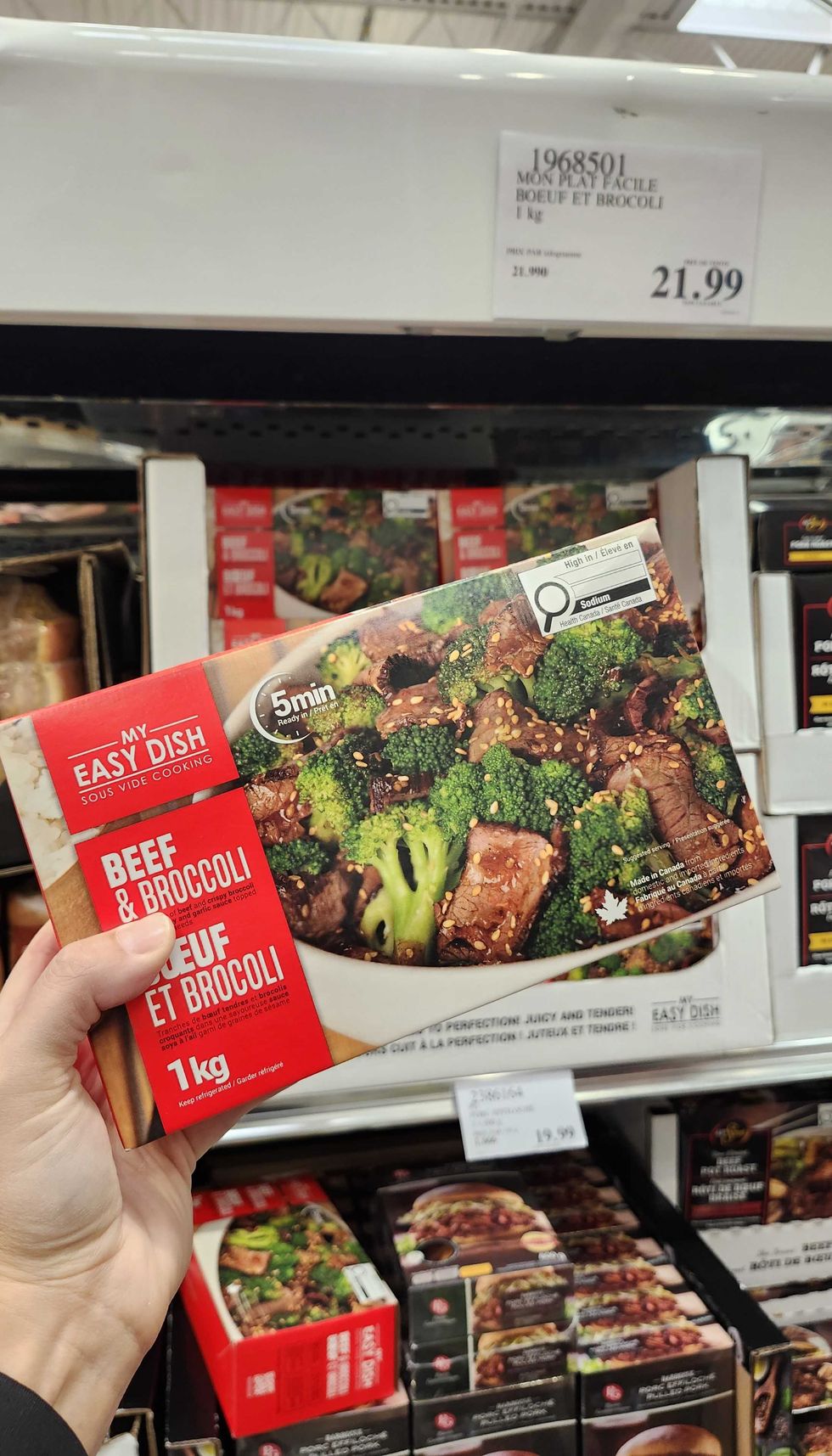 Repas pr\u00e9par\u00e9 de b\u0153uf et brocoli de la marque Mon Plat Facile.