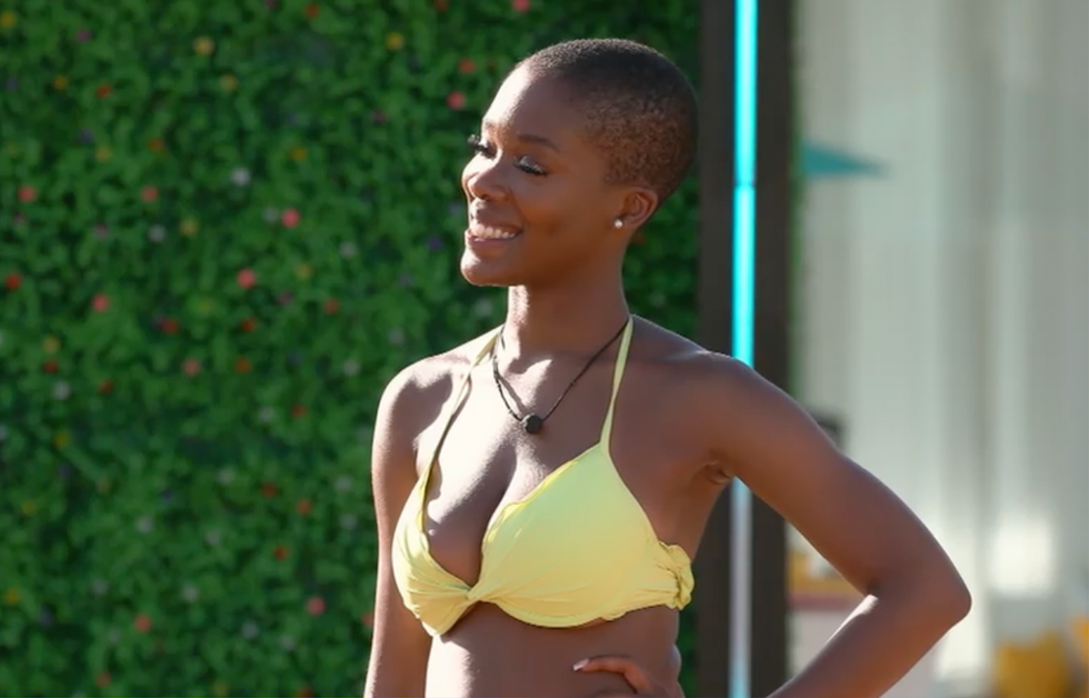 Rubie \u00e0 L'\u00eele de l'amour.