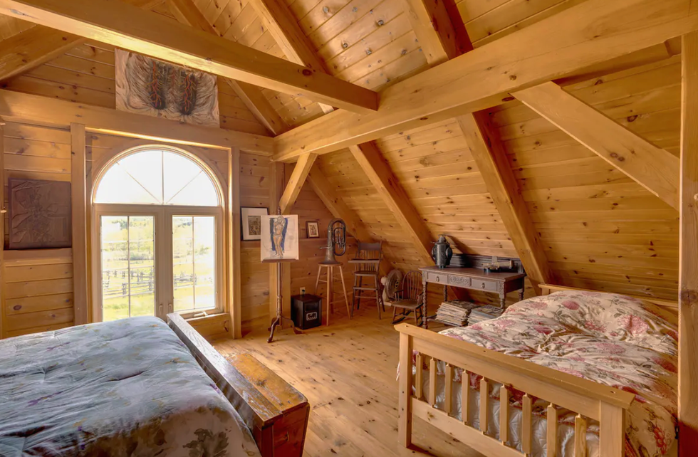 Rustic Loft in Working Horse Barn.