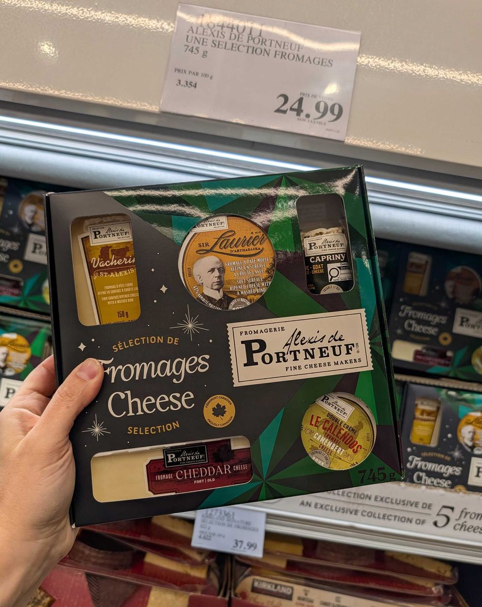 S\u00e9lection de fromages de la marque Alexis de Portneuf.