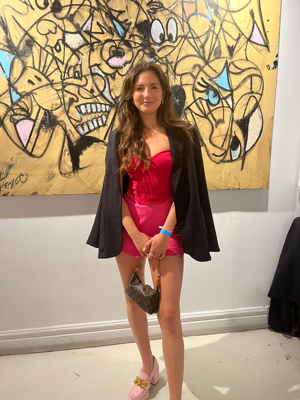 Sabrina d'OD \u00e0 la soir\u00e9e d'Hugo Renzo.