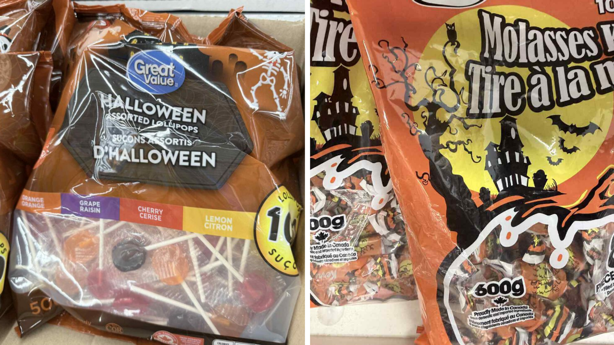 Sac de suçons en vente chez Walmart. Droite : Sacs de tires à la mélasse vendus chez Walmart.