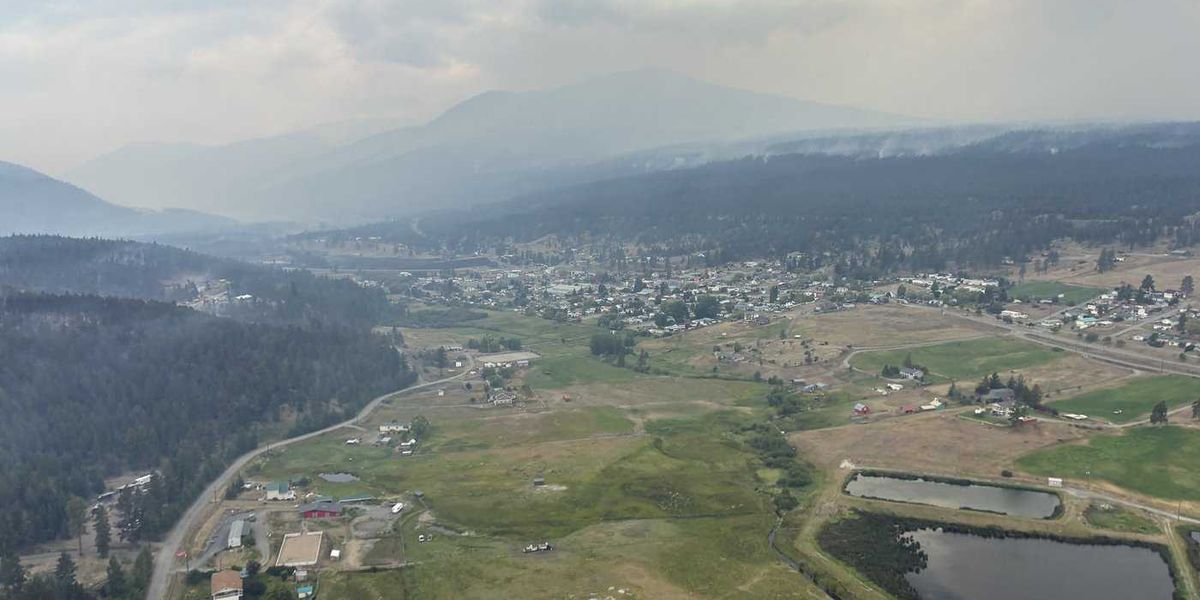 Councillor says sad stories emerging from Clinton, B.C., as fire zone survey begins Councillor says sad stories emerging from Clinton, B.C., as fire zone survey begins