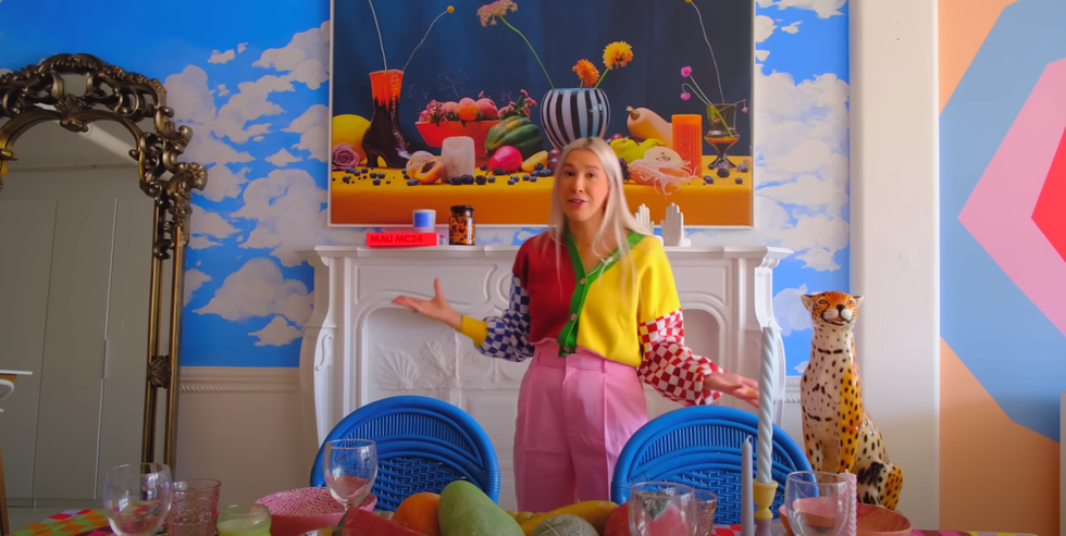 Salle \u00e0 manger de l'appartement de Marianne Plaisance.