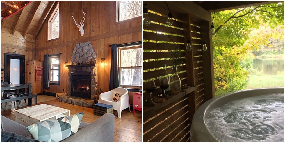 Salon avec foyer de pierre d'un chalet en bois. Droite : Abris de bois h\u00e9bergeant un spa en nature.