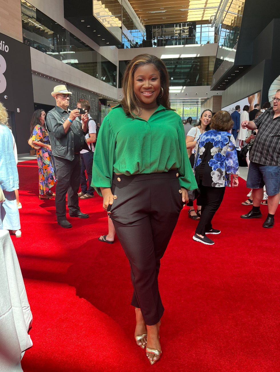 Samantha Fins de STAT.