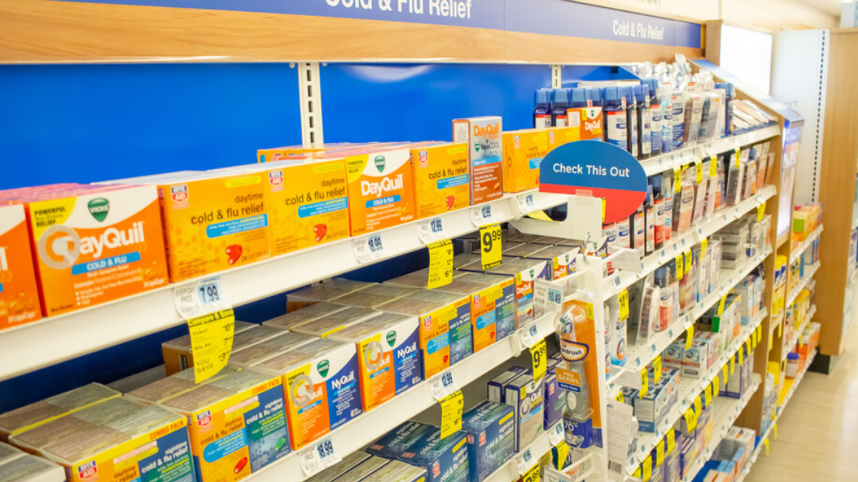 Santé Canada émet un rappel de plusieurs médicaments contre le rhume et la grippe