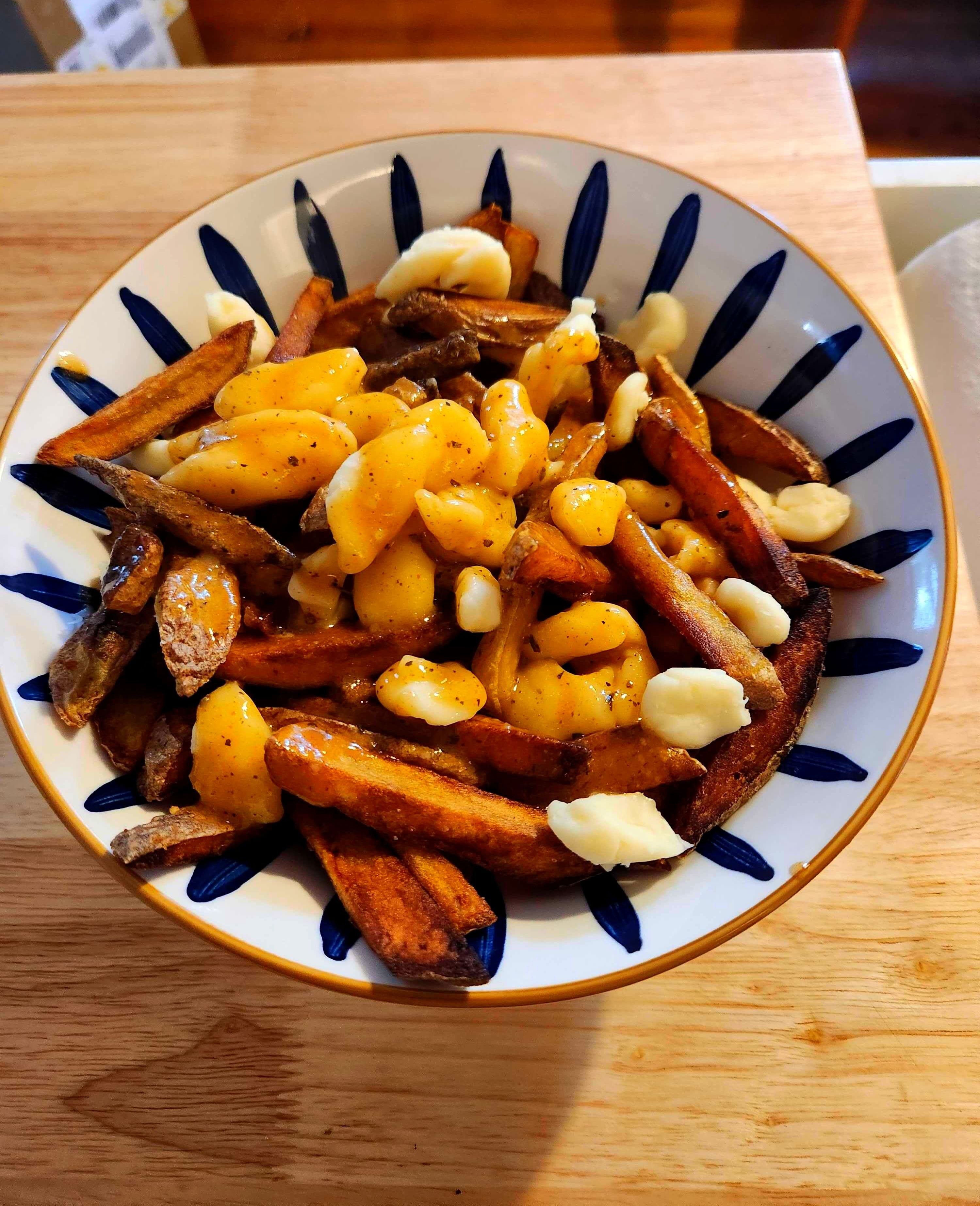 Sarah's finished poutine.