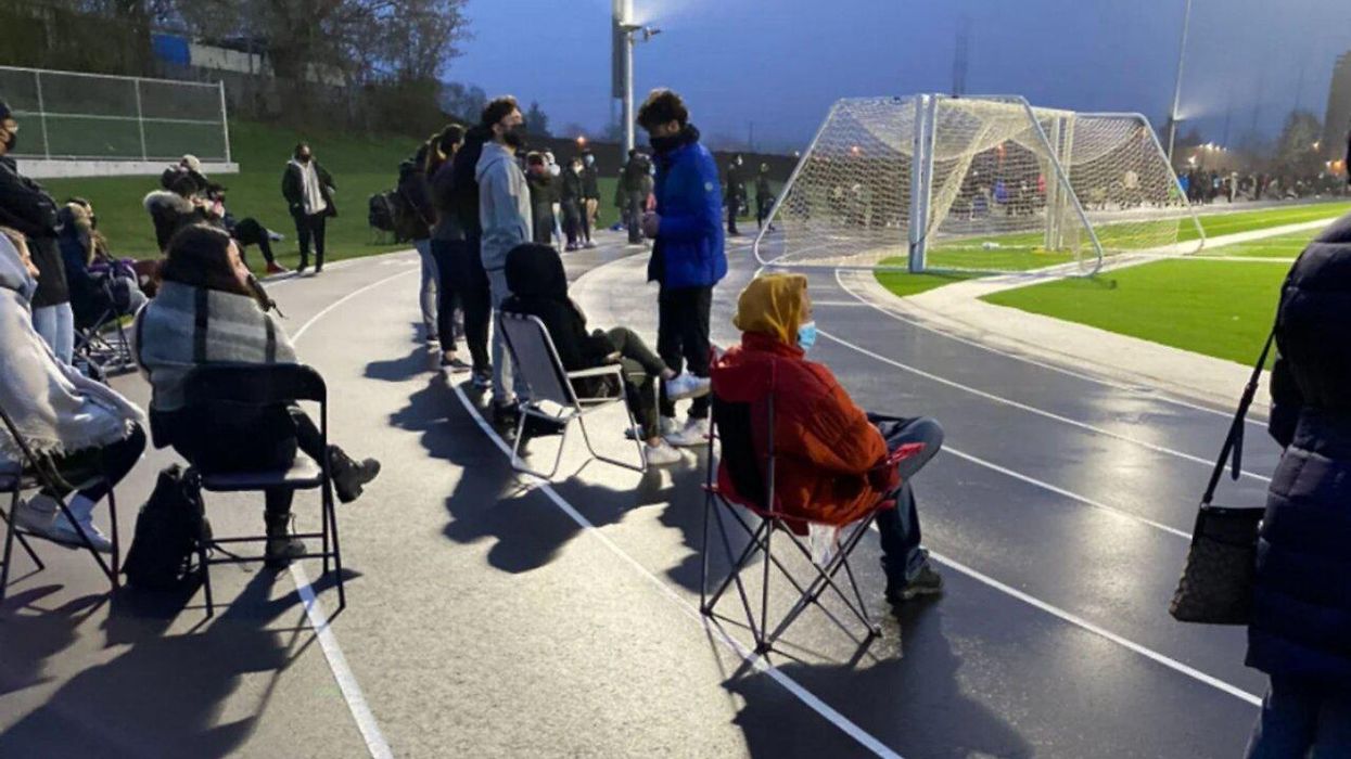 Scarborough Vaccine Clinic Line Was So Long It Looped A Football Field 4 Times (PHOTO)