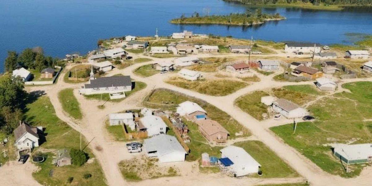 Schools, band office closed after Saskatchewan shooting kills one, injures another Schools, band office closed after Saskatchewan shooting kills one, injures another