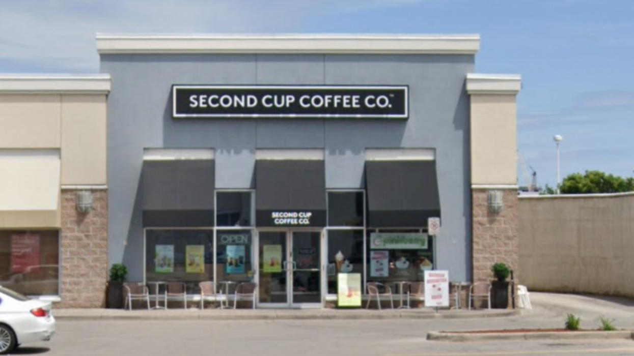 Second Cup location in North York.