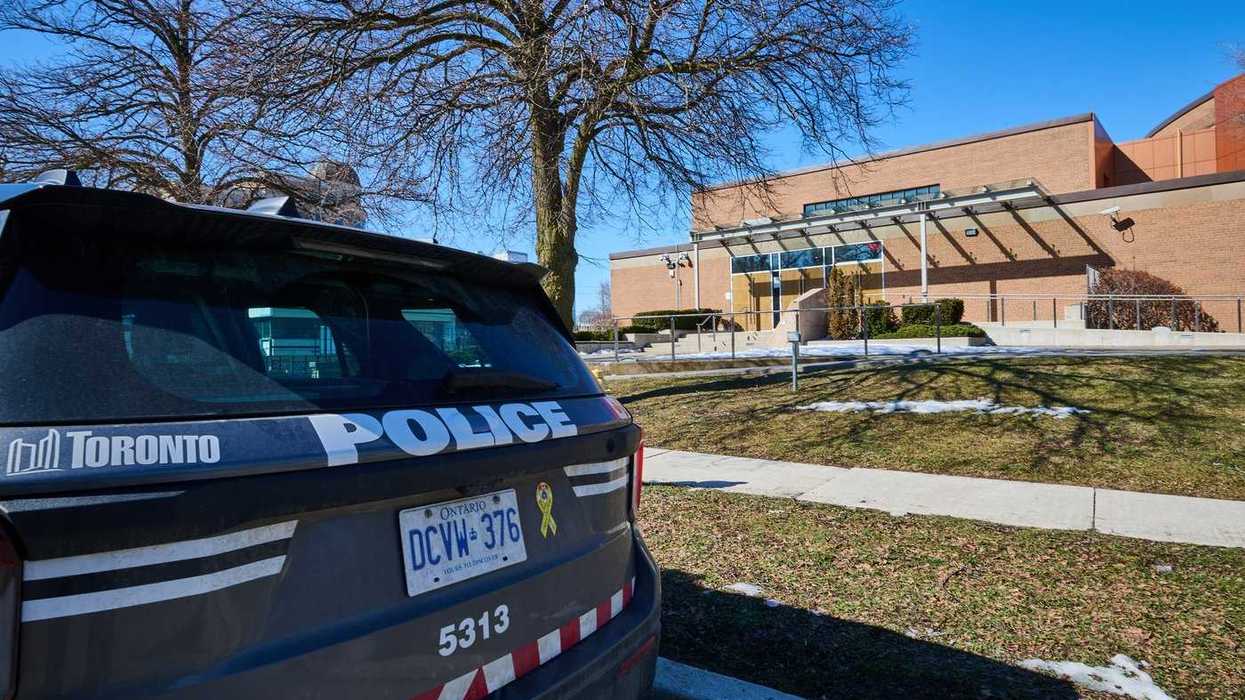 Senators call for action against antisemitism