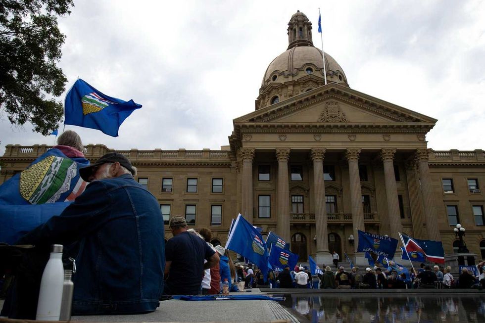 Separatists rally in lead-up to Alberta's birthday
