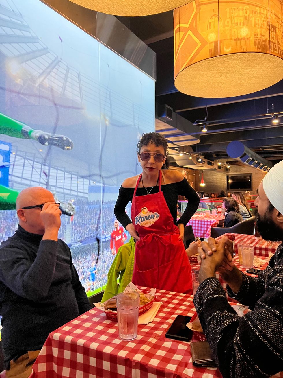 Server and customers.