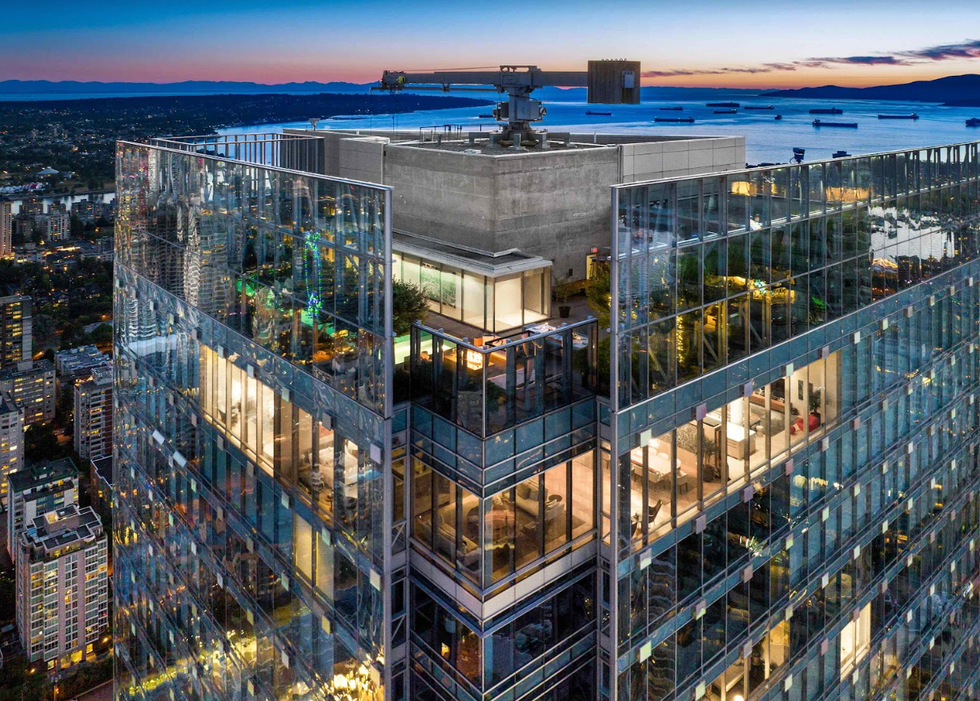 Shangri-La Penthouse.