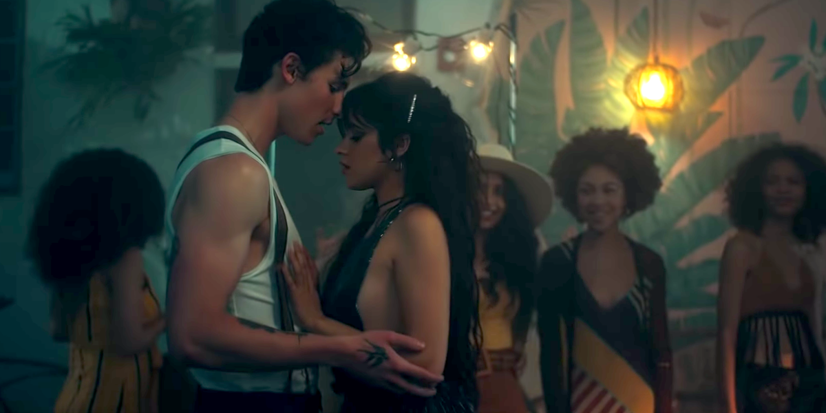 Shawn Mendes Et Camila Cabello Apercus Dans Ce Restaurant A Montreal Narcity Shawn Mendes Et Camila Cabello Apercus Dans Ce Restaurant A Montreal Narcity