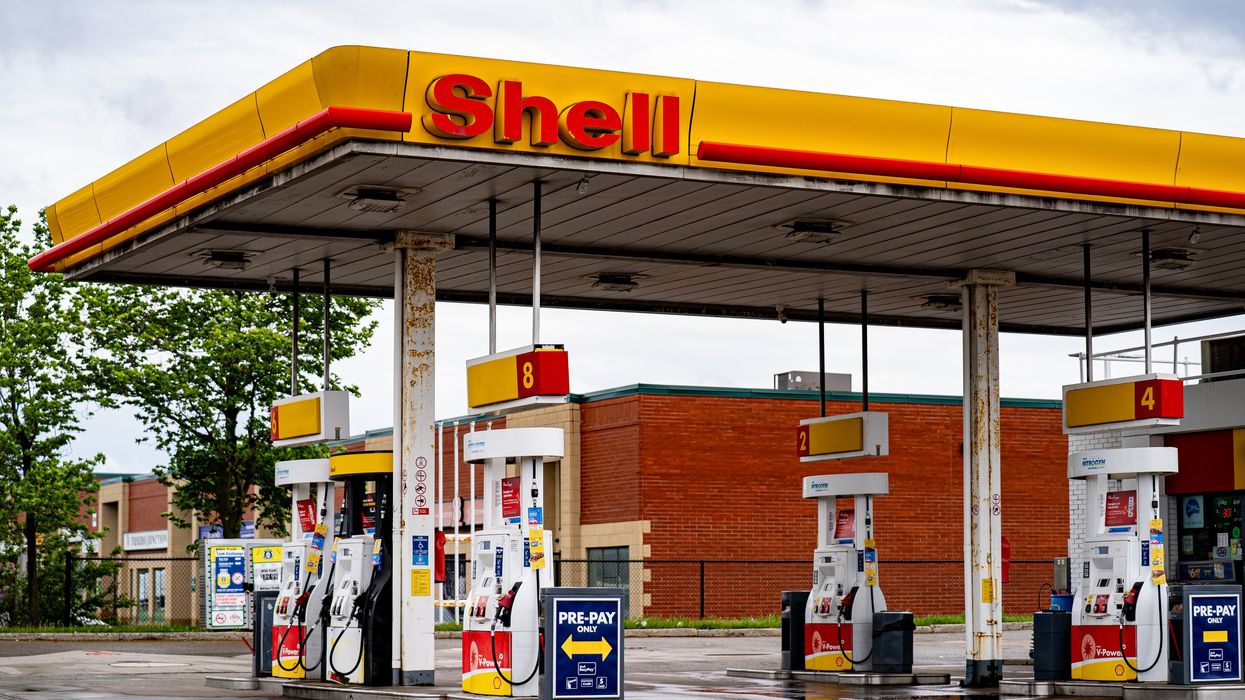 Shell gas station in Ontario.