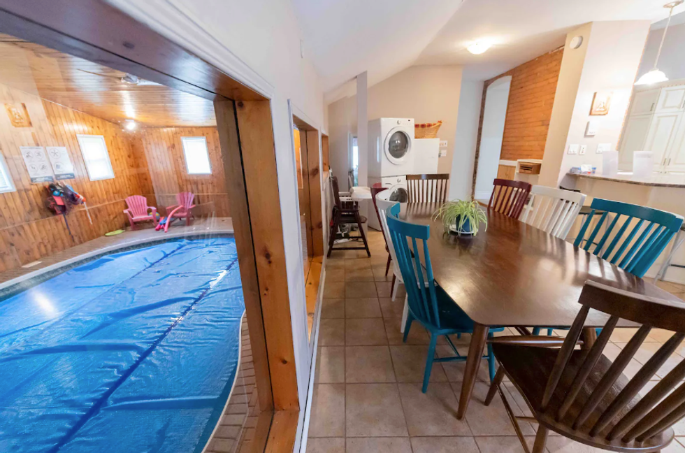 You Can Rent An Airbnb In Ontario This Summer That Comes With A Private