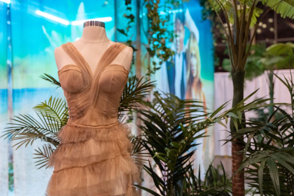 'Shotgun Wedding' Rage Room at Canada's Bridal Show.