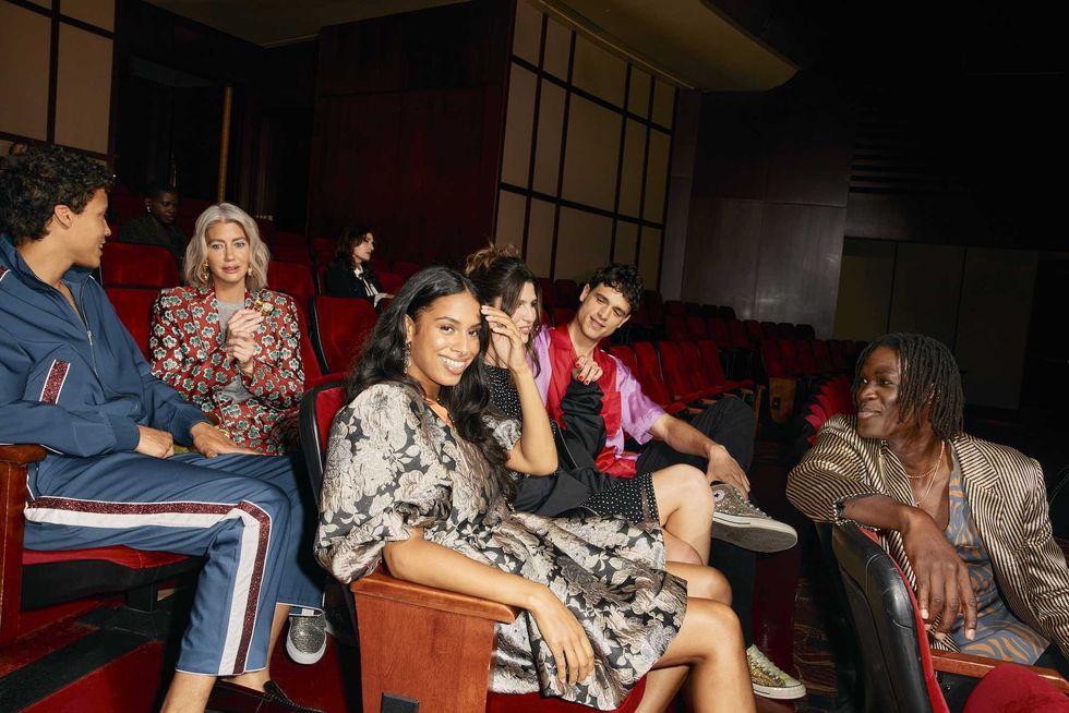 Six friends sit in the seat of the Thu00e9u00e2tre du Casino at Hotel Casino Lac-Leamy.