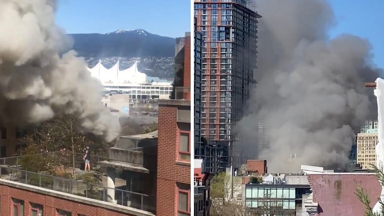 Smoke coming from a fire in Vancouver's Gastown. Right: Smoke coming from a fire in Vancouver's Gastown.