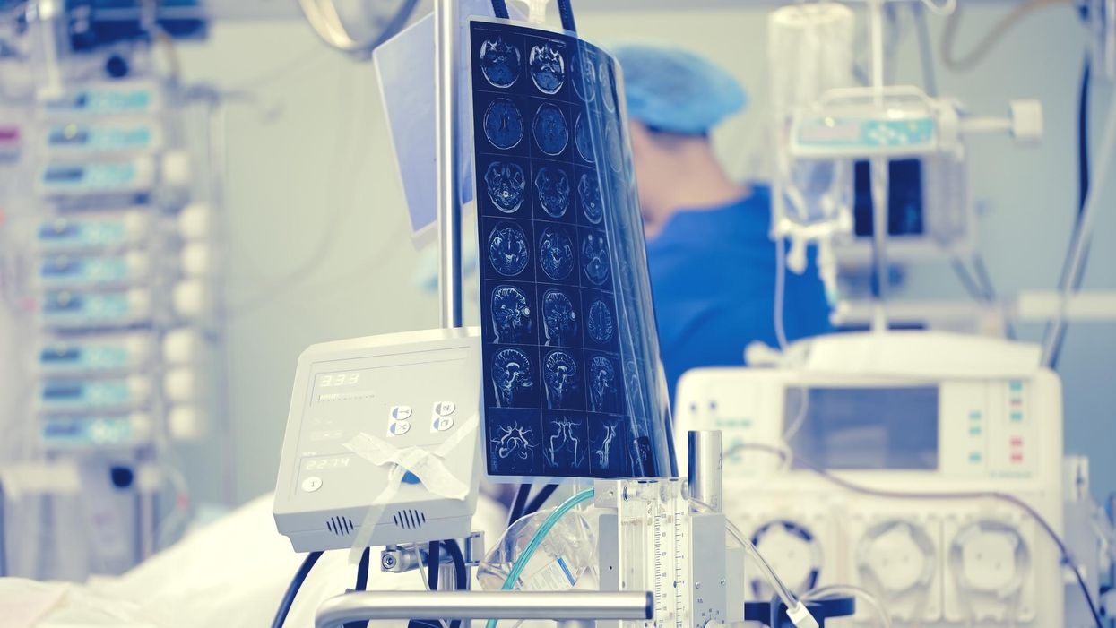 Someone Claiming To Be A Nurse On Reddit Just Lost It On Anti-Vaxxers With COVID-19