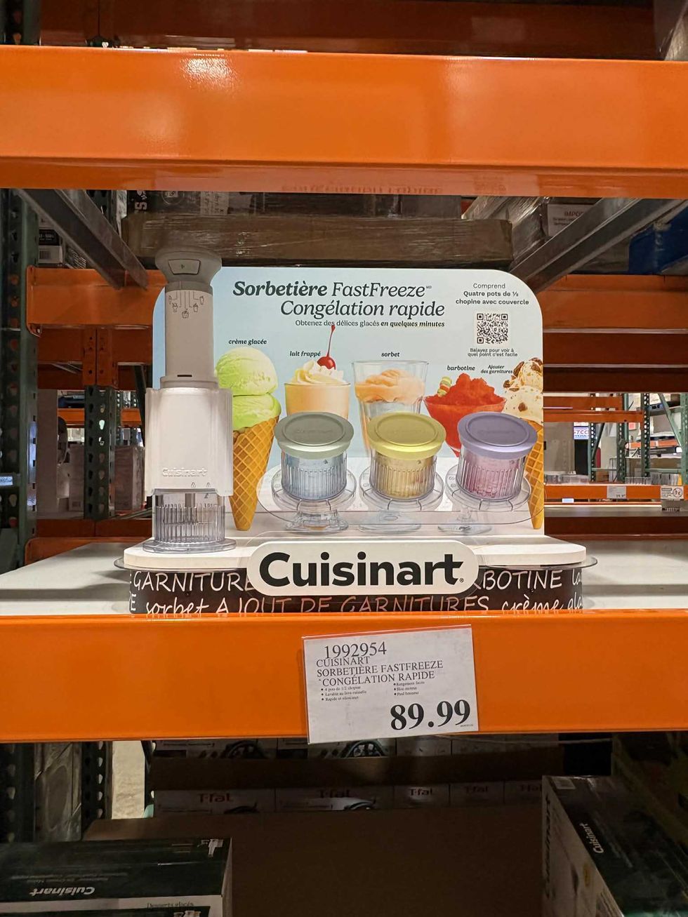 Sorbeti\u00e8re FastFreeze Cuisinart avec pots de cong\u00e9lation au Costco.